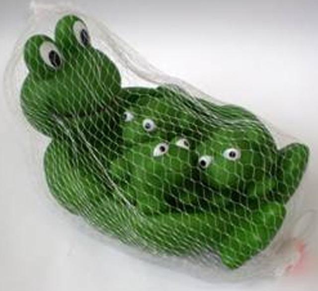 Set of squeezable toy frogs