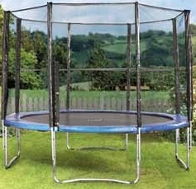 Trampoline with safety net