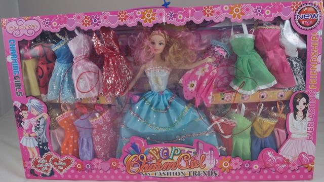 Doll and accessories set "My Fashion Trends"
