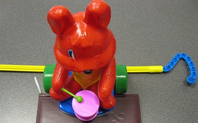 Push-along toy"KROLIK Z BEBENKIEM"