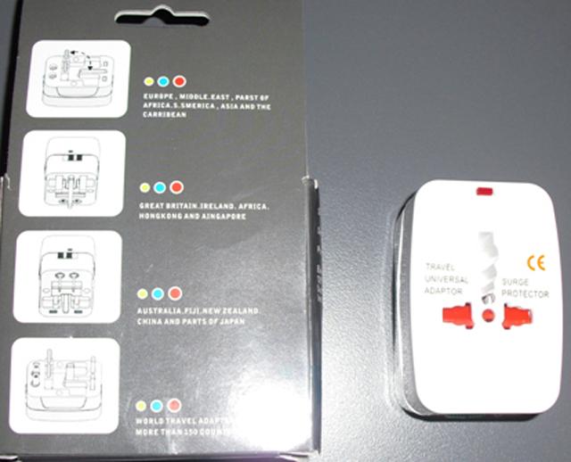 Travel plug adaptor "Travel Universal Adaptor"