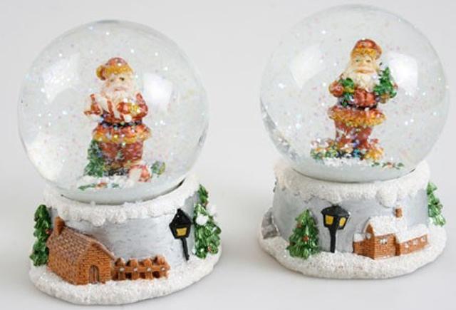 Snow Globe "Snowball with Father Christmas"