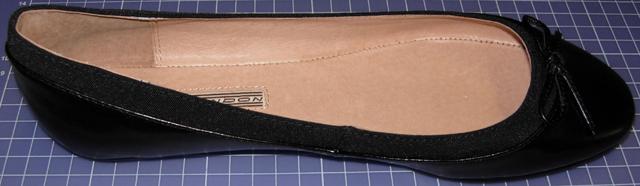 Ladies' shoes