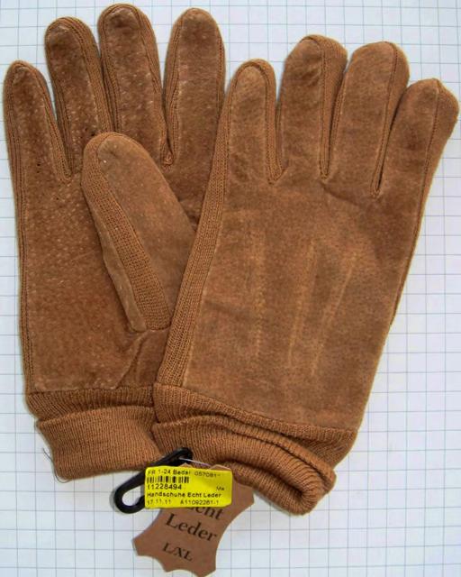Leather gloves