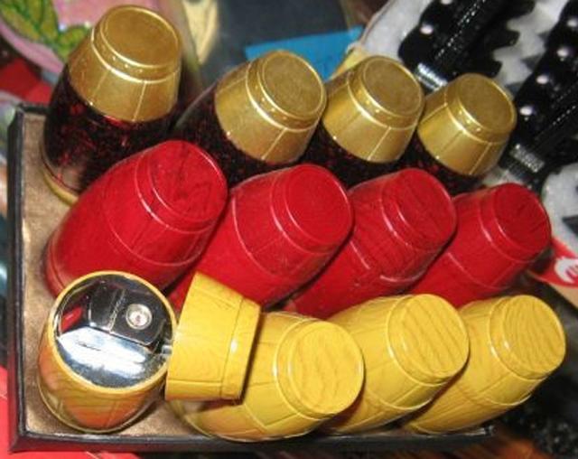 Novelty lighters