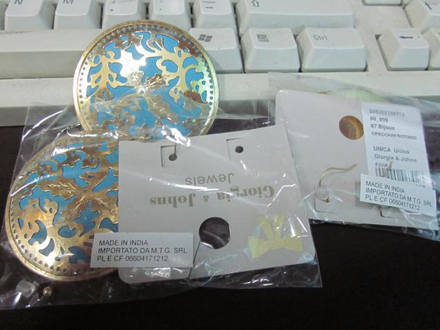 Earrings - Imitation jewellery