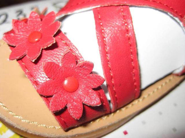 Girls' shoes