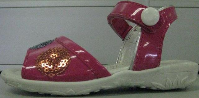 Babies' shoes