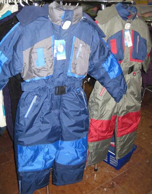 Children's ski outfit
