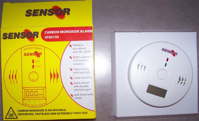 Carbon monoxide detector
