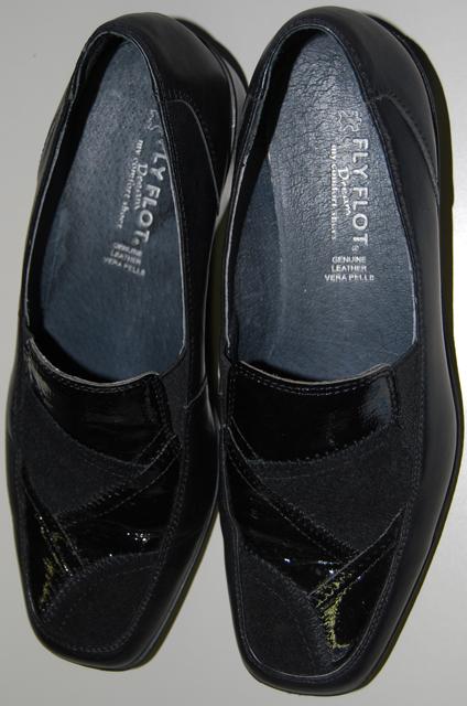 Ladies’ shoes
