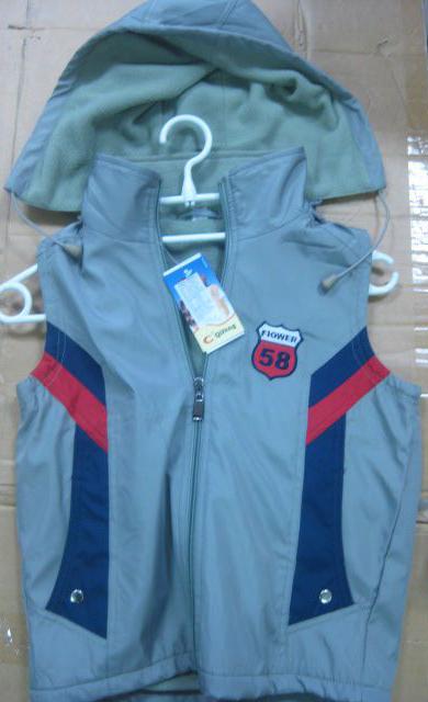 Boy's sleeveless jacket