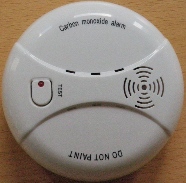 Carbon monoxide detector