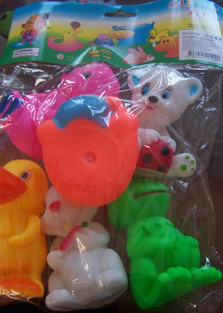 Bath toys