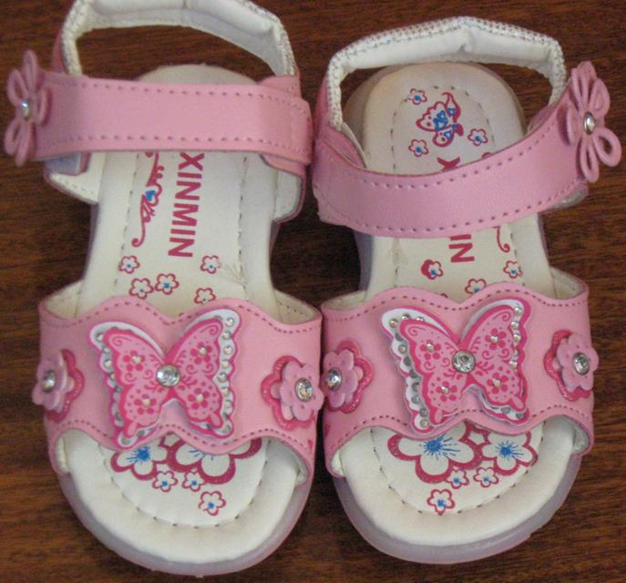 Children’s sandals
