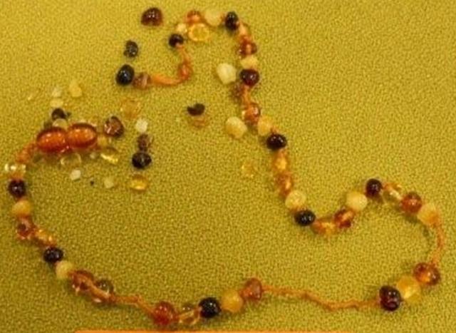 Amber teething necklace