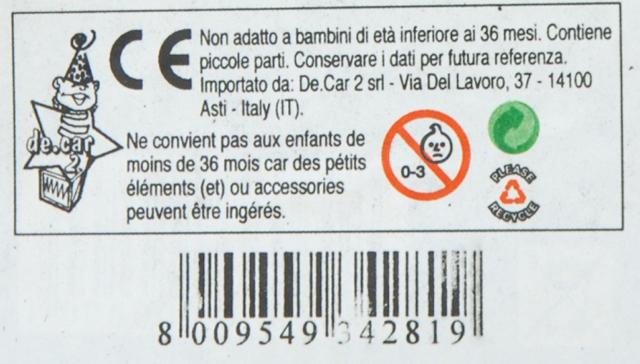 Plastic toy with accessories