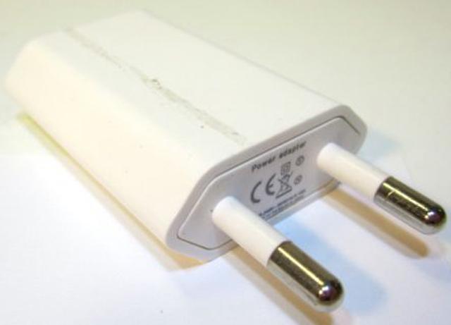 Electronic cigarette kit