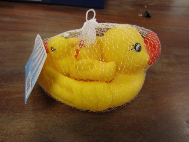 Bath toy set