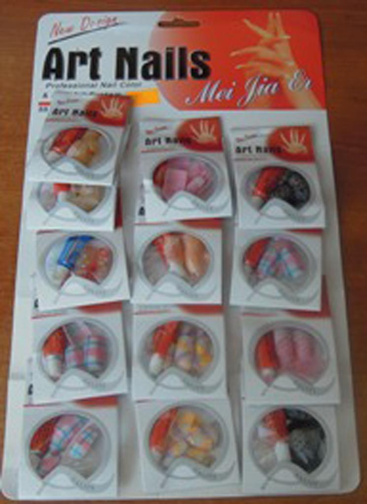 False nails