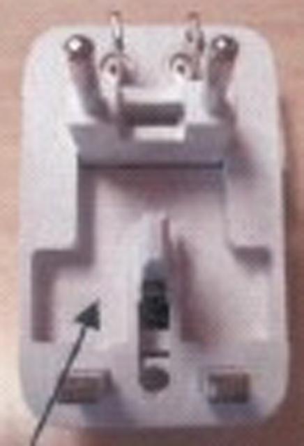 Travel plug adaptor