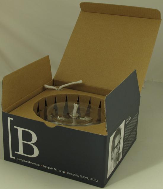 Glass oil lamp