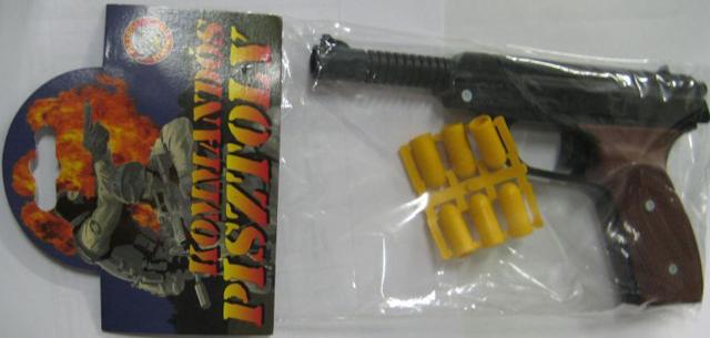 Plastic toy gun