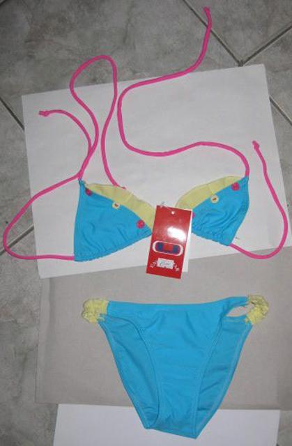 Girls’ bikinis
