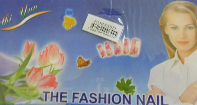 False nails