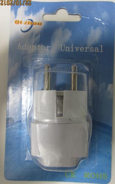 Travel plug adaptor