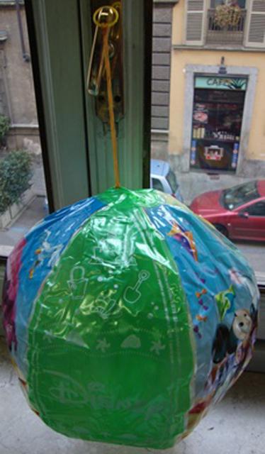 Inflatable ball
