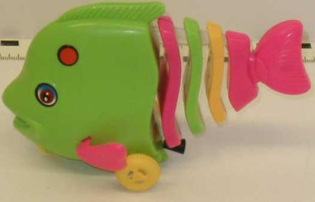 Toy fish