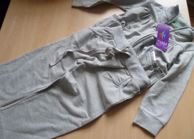 Girls’ clothing set