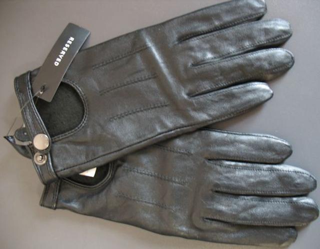 Ladies' gloves