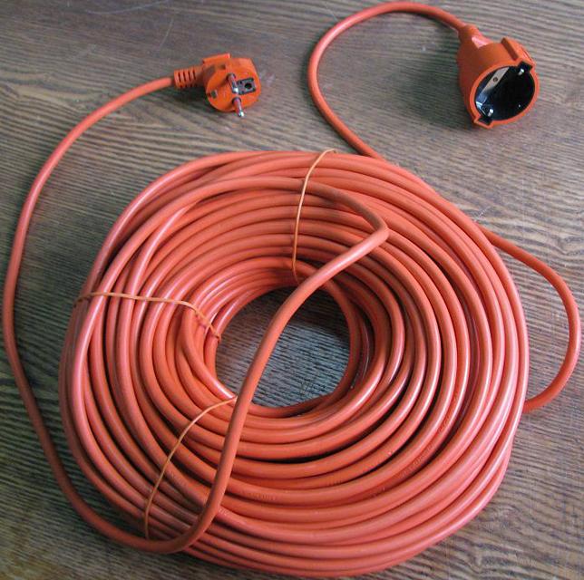 Cable extension cord