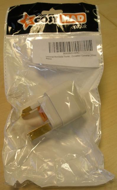 Travel plug adaptor