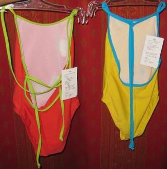 Girls' swimsuit