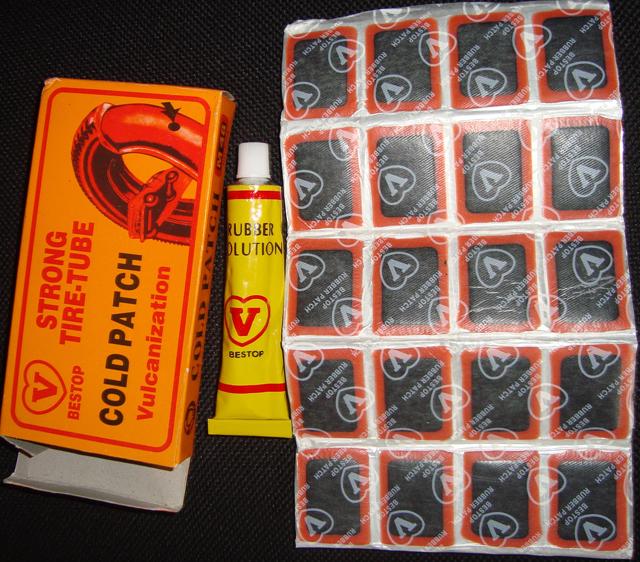 Tyre repair kit