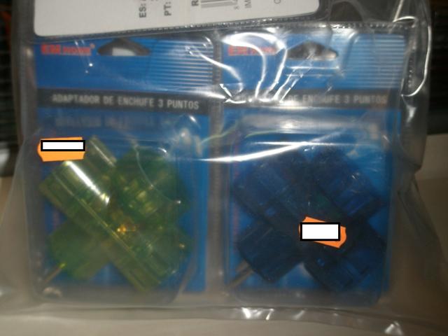 Three-way socket adaptor