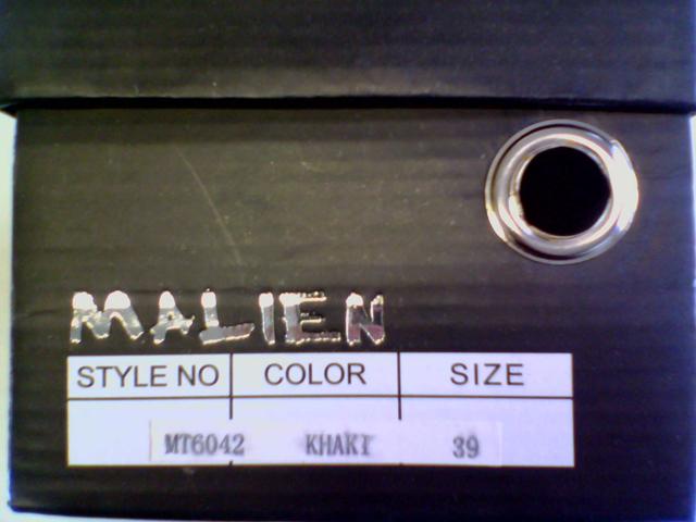 Ladies' shoes