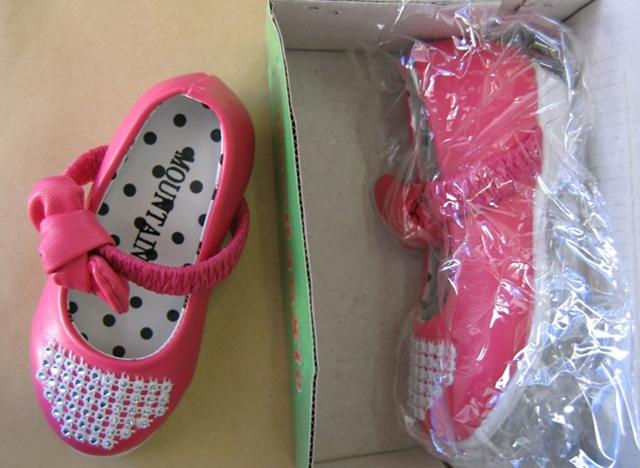 Girls' shoes