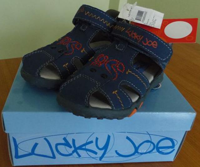 Children's sandals