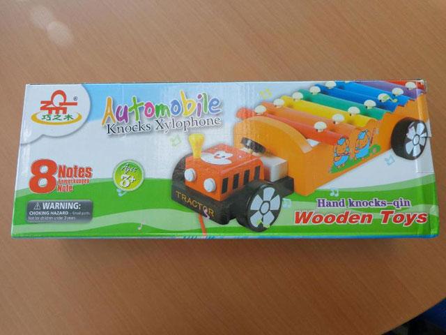 Toys xylophone