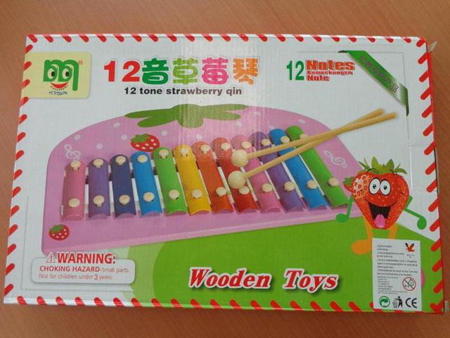 Toys xylophone