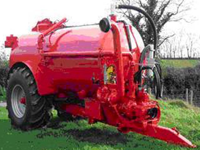 Slurry tanker