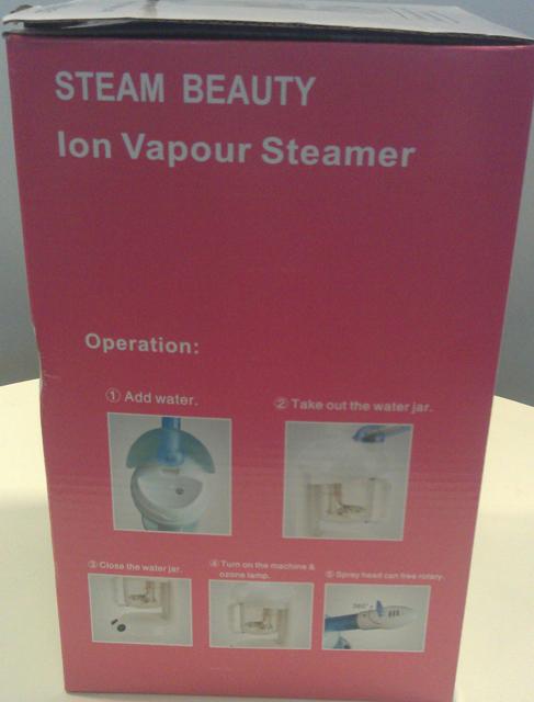 Facial vapour steamer