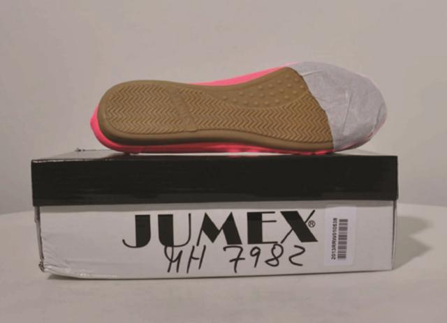 Ladies’ shoes