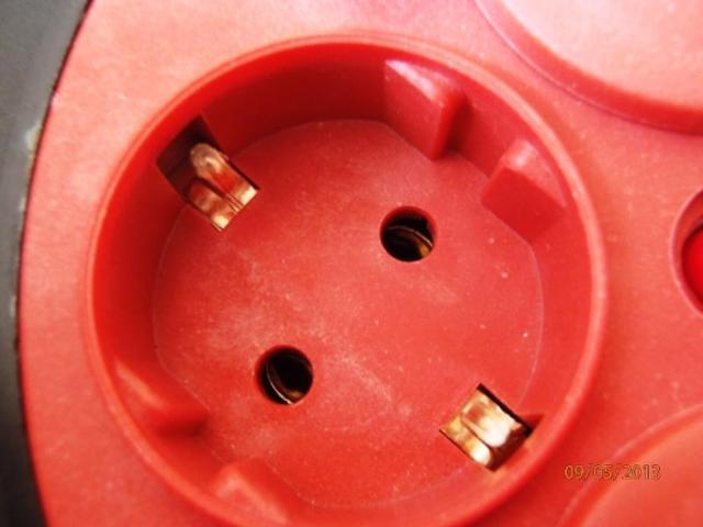 Cable reel