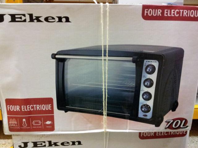 Electric oven