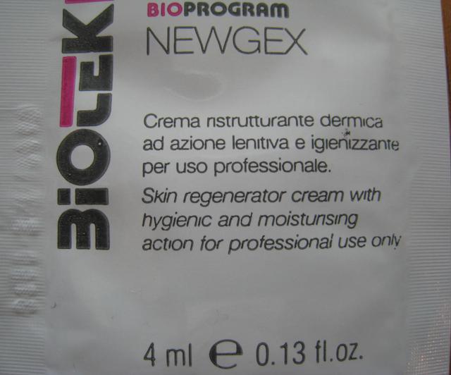 Skin regenerator cream for permanent make-up and t